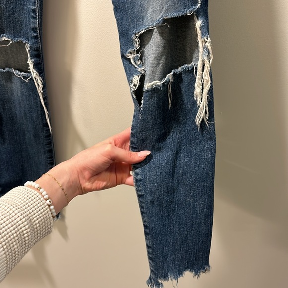 Joe’s Jeans High Waisted Ripped Knee Jeans - Picture 4 of 5